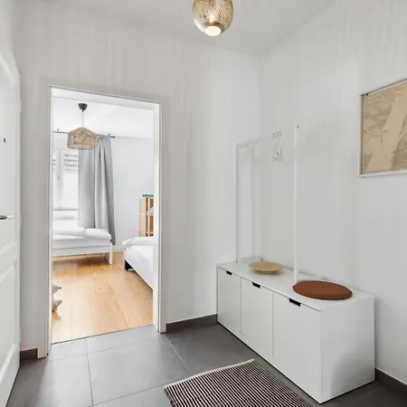 Modern Living - Basf - Ma - Pfalz - 1 Gym 2 Working Spaces *