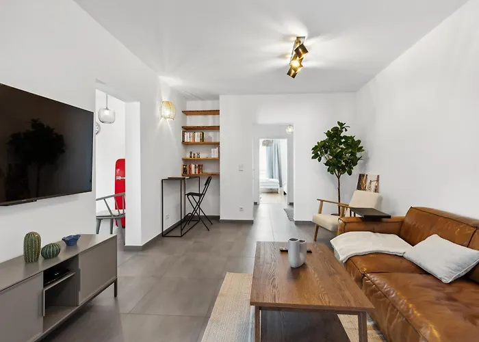 Modern Living - Basf - Ma - Pfalz - 1 Gym 2 Working Spaces Appartement