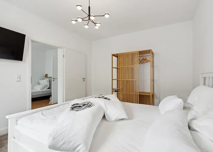 Modern Living - Basf - Ma - Pfalz - 1 Gym 2 Working Spaces Ludwigshafen